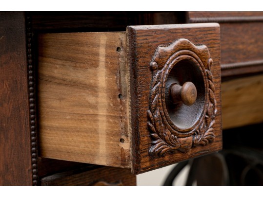 Singer Sewing Machine Table