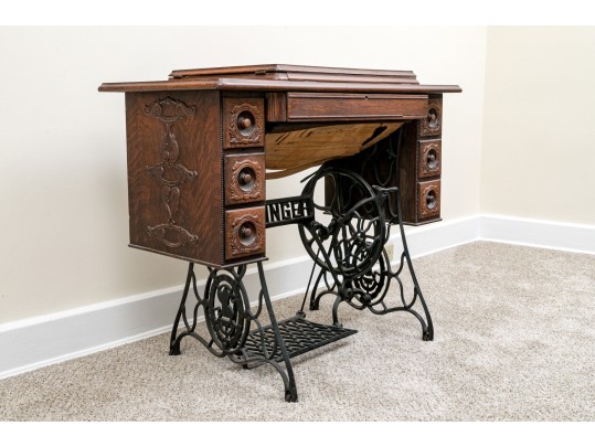 Singer Sewing Machine Table