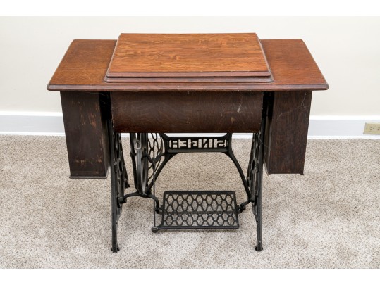 Singer Sewing Machine Table