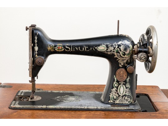 Singer Sewing Machine Table