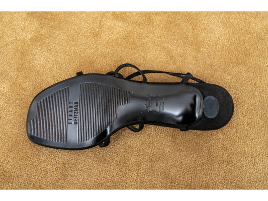 Group Of 11 Pair Of Stuart Weitzman Designer Women's Pre-Owned Footwear - Size 7 1/2 & 8