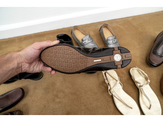 6 Pair Of Cole Haan Woman's Pre-Owned Footwear - Size 7 1/2& 8