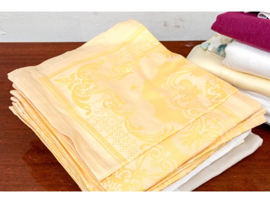 Fantastic Group Of Linnens