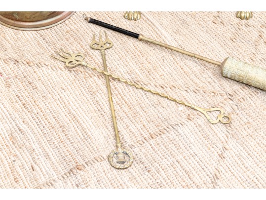 Antique English Lot Of Fireplace Accessories