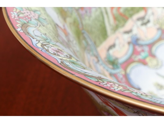 Large Chinese Famille Rose Export Porcelain Punch Centerpiece Bowl