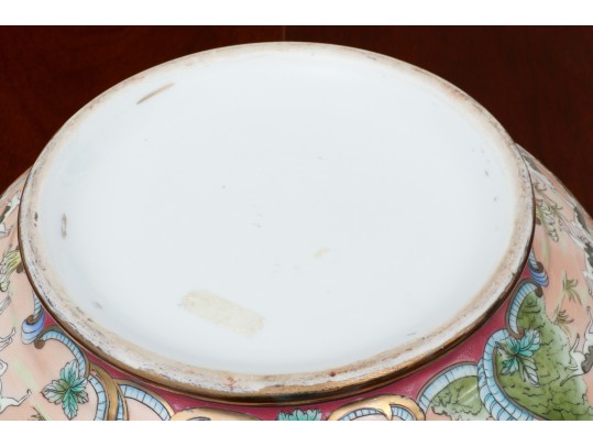 Large Chinese Famille Rose Export Porcelain Punch Centerpiece Bowl