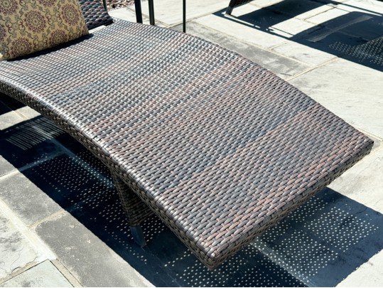 Fantastic Garden Lounge Chairs With Tables (5 Pieces) 