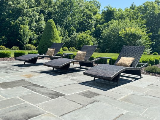 Fantastic Garden Lounge Chairs With Tables (5 Pieces) 