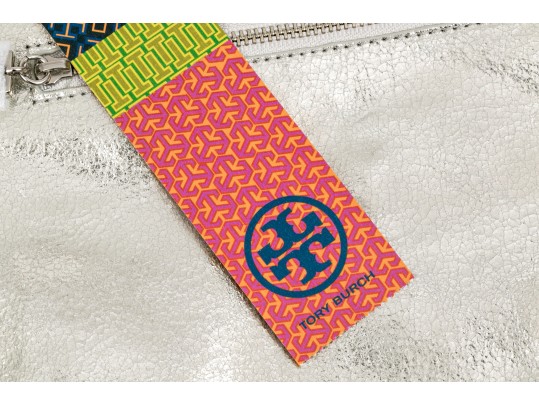 Tory Burch Fabulous New Old Stock Silver Metallic Leather Clutch, With Dust Bag