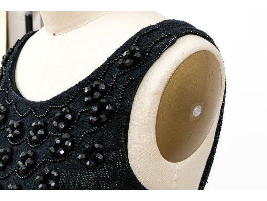 Milly Beautiful Black And Ivory Bedazzled Tank Sheath, Size 4