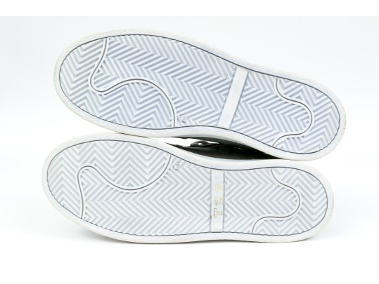 Etro Handsome Grey Leather Mens Sneakers, Size 43, With Box, $450 Retail