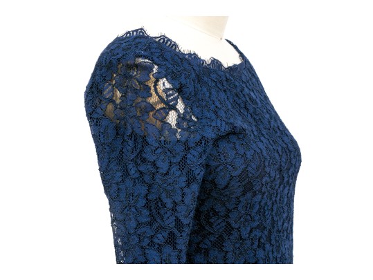 Diane Von Furstenburg Classic Navy Blue Long Sleeve Lace Sheath, Size 4