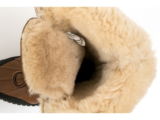 Ugg Fabulous Shearling Lined Brown Leather Outdoor Boots, Vibram Treads, Size 7