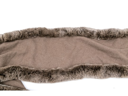 Magaschoni Fabulous Taupe Cashmere And Fur Trimmed Scarf