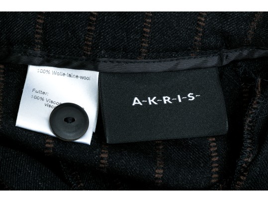 Dark Striped, Wide Leg Pants By Akris, Size 14