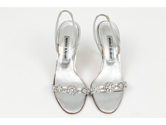Manolo Blahnik Beautiful Bedazzled Silver Metallic Sandals, Size 38