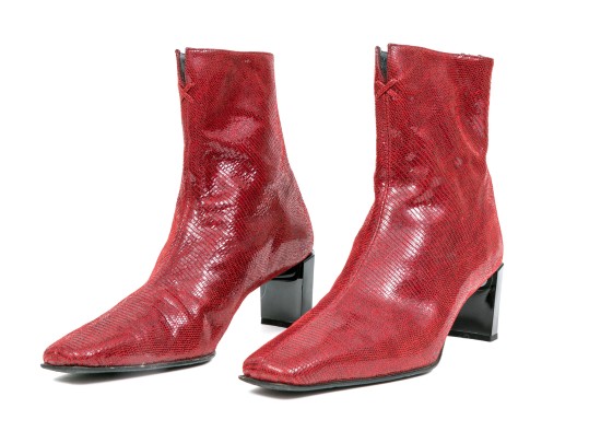 Stuart Weitzman Fun Reddish Burgundy Grained Patterned Back Zip Booties, Size 6 1/2 B