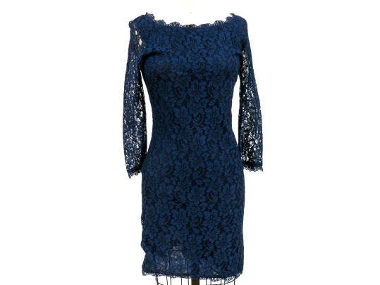 Diane Von Furstenburg Classic Navy Blue Long Sleeve Lace Sheath, Size 4