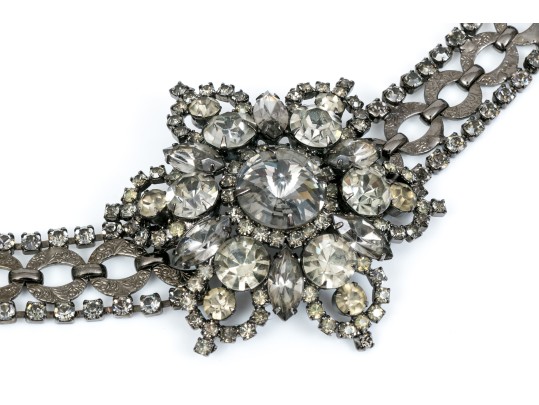 Fabulous Vintage Metal And Rhinestone Adjustable Belt