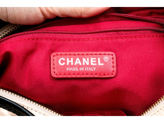 Chanel Striking Black And Tan Leather Gabrielle Hobo Bag