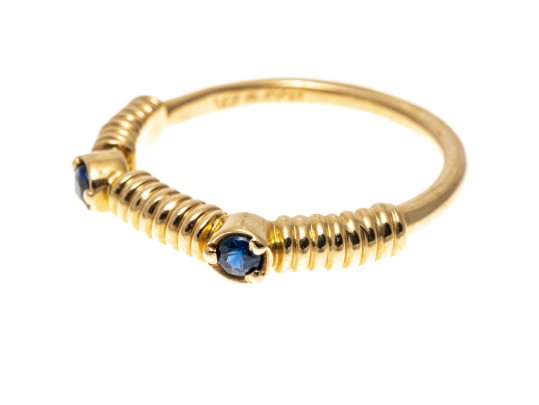 14K Yellow Gold Sapphire Ribbed Ring, Size 6.25+