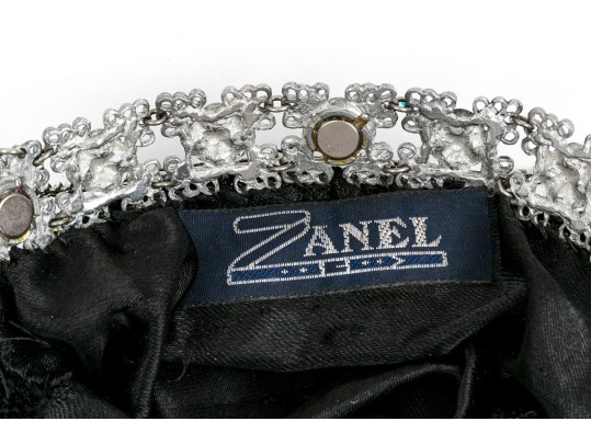 Assorted Lot Of Vintage Bags, Including Moyna, Forash