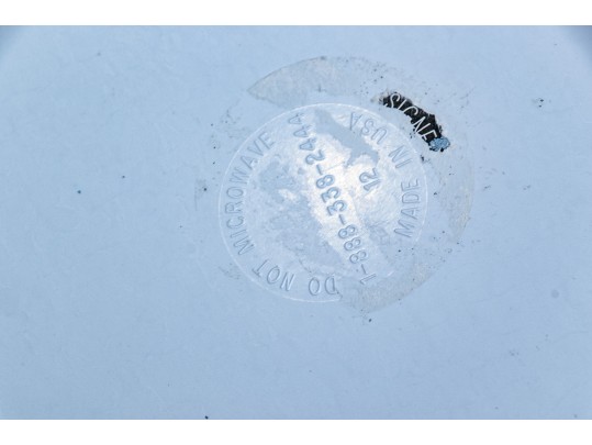 Alexandra Von Furstenberg Place Settings With Faux Marbled Resin Plates Service For 12