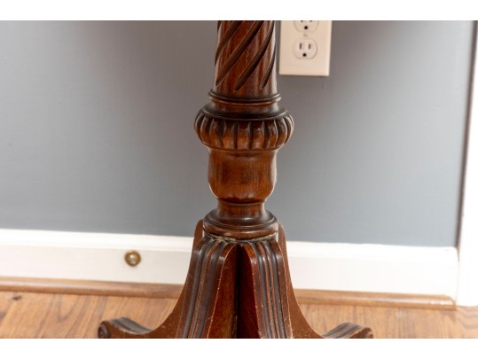 Early 20th Century Duncan Phyfe Card Table