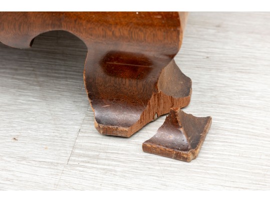 Serpentine Front Antique Chippendale Chest