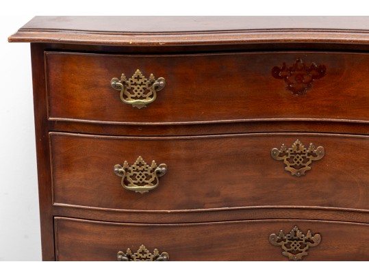 Serpentine Front Antique Chippendale Chest