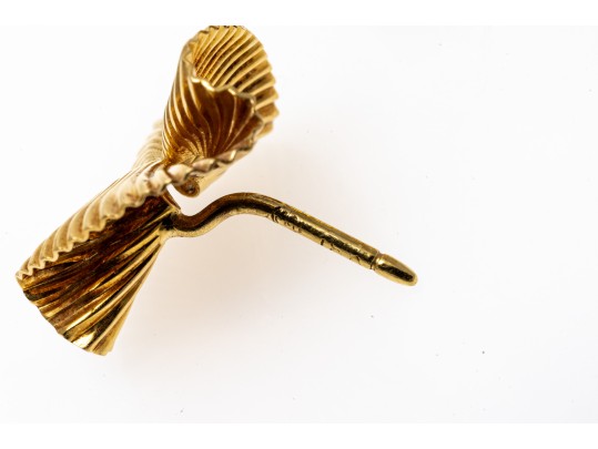 Opposing Pair Of 18K Ribbed Fan Style Earrings