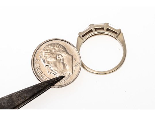 14k White Gold Classic Baguette Diamond Band Ring, App. 0.25 TCW, Size 4.75-