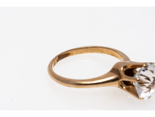 Fantastic 14K Solitary White Sapphire Ring, Size 5-