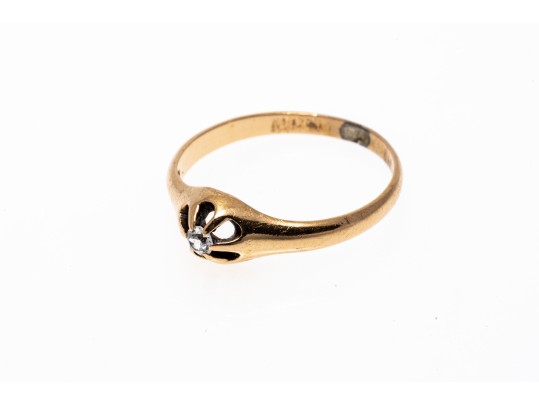 Vintage 14K And White Sapphire Ring, Size 6