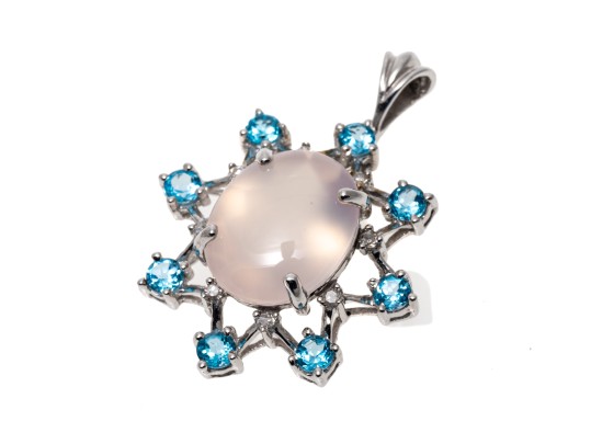 Chearful 10K Chalcedony And Topaz Pendant