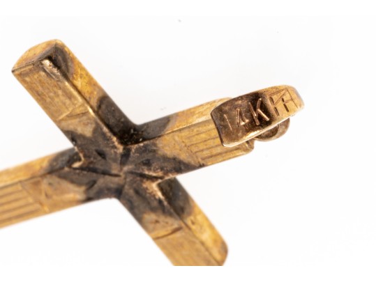Classic 14K Etched Cross Pendant