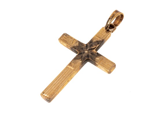 Classic 14K Etched Cross Pendant