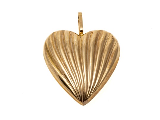 14K Romantic Ribbed Heart Pendant