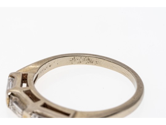 14k White Gold Classic Baguette Diamond Band Ring, App. 0.25 TCW, Size 4.75-