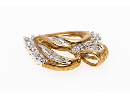 Romantic 10K Diamond Set Pendant