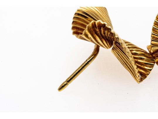 Opposing Pair Of 18K Ribbed Fan Style Earrings