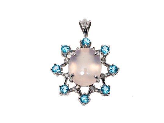 Chearful 10K Chalcedony And Topaz Pendant