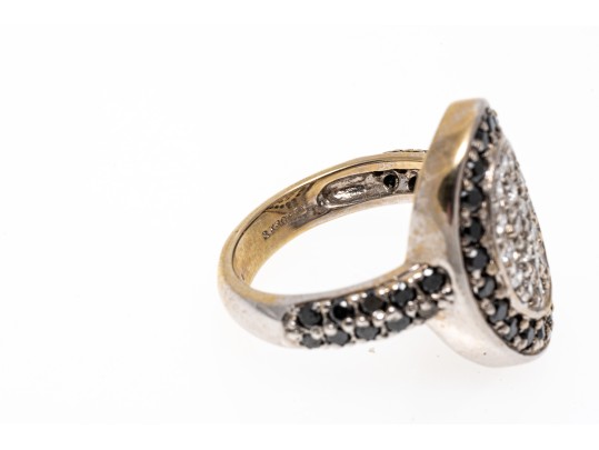 Stylish 18K White Gold Pave Black And White Diamond Ring, Size 6.5 (1.74 TCW)