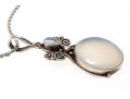 Charming Sterling And Pale Agate Pendant Necklace
