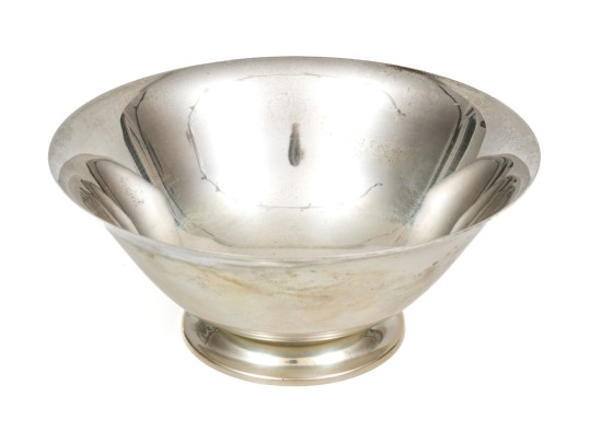 Tiffany & Co. Sterling Silver Handsome Traditional Revere Style Footed Bowl, With Box