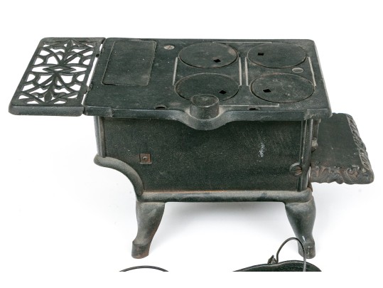Antique Miniature Cast Iron Stove By Crescent With Accessories