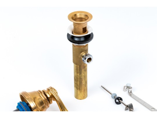 Brass Three Piece Faucet Set With Hardware