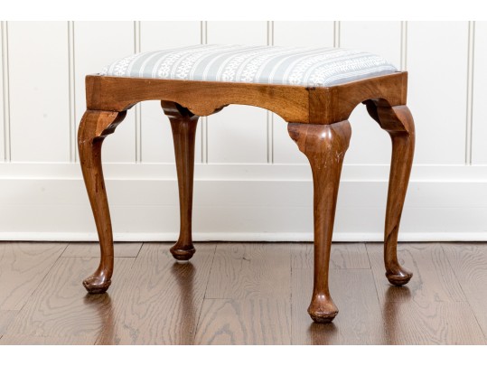 Antique Queen Anne Style Mahogany Stool With Upholstered Seat Cushion