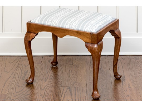 Antique Queen Anne Style Mahogany Stool With Upholstered Seat Cushion