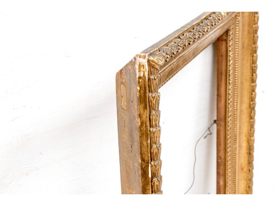 Fine Antique Carved And Gilt Wood Picture Frame